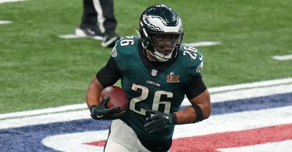 Feb 9, 2025; New Orleans, LA, USA; Philadelphia Eagles running back Saquon Barkley (26) rushes the ball against the Kansas City Chiefs during the third quarter in Super Bowl LIX at Caesars Superdome.