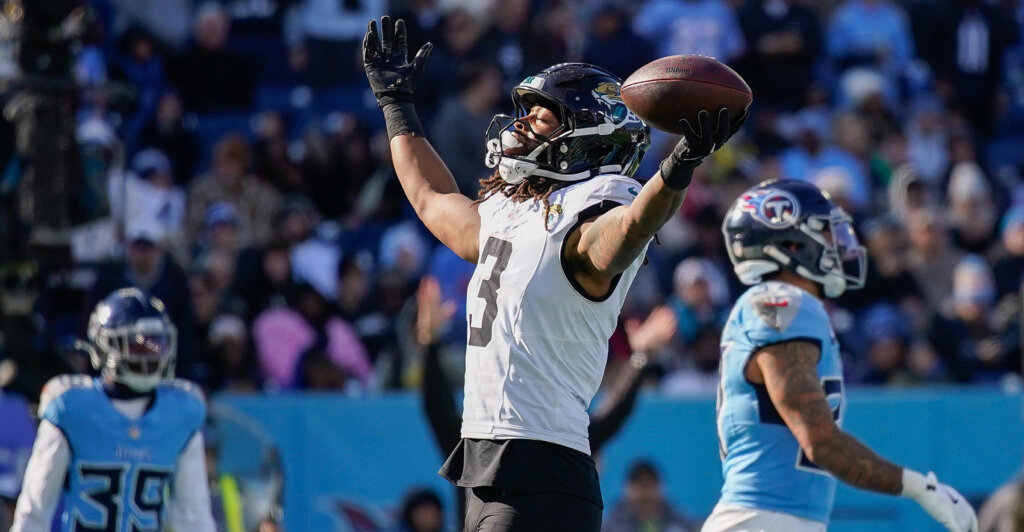Jacksonville Jaguars wide receiver Jakobi Meyers (3) celebrates his touchdown during the first quarter against the Tennessee Titans at Nissan Stadium in Nashville, Tenn., Sunday, Nov. 30, 2025.